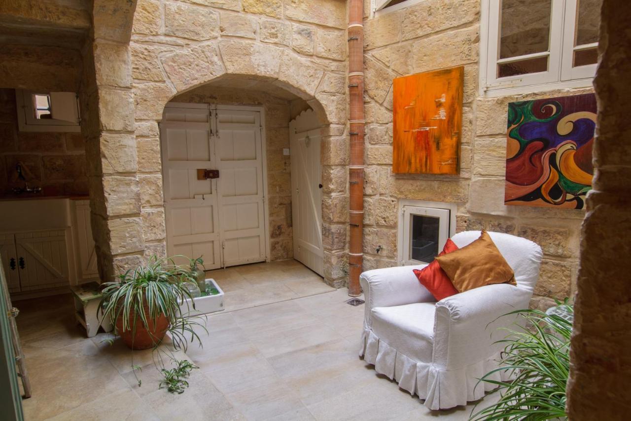 Town House Steeped In History Villa Rabat Dış mekan fotoğraf